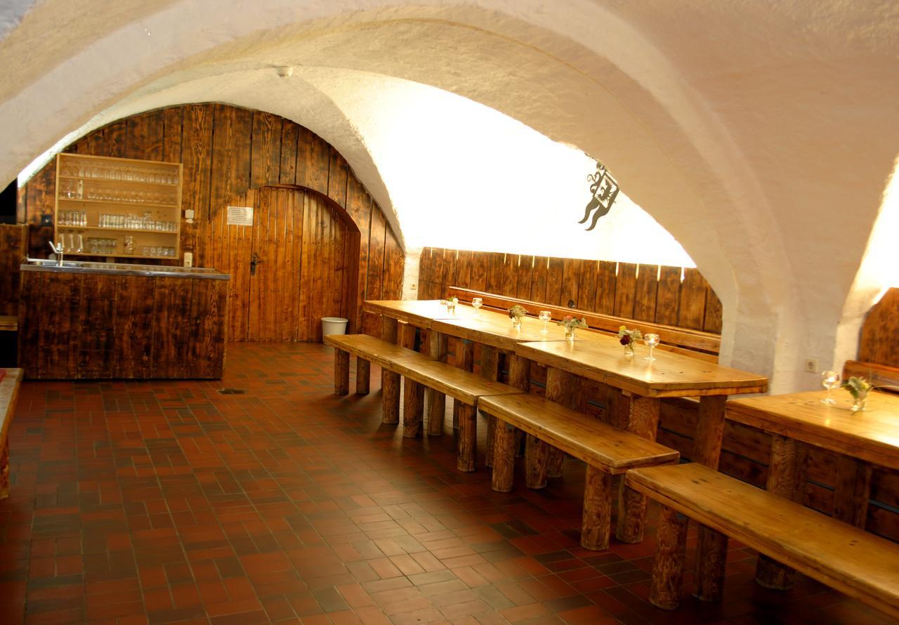 Готель Jugendhaus St. Norbert Rot an der Rot Екстер'єр фото