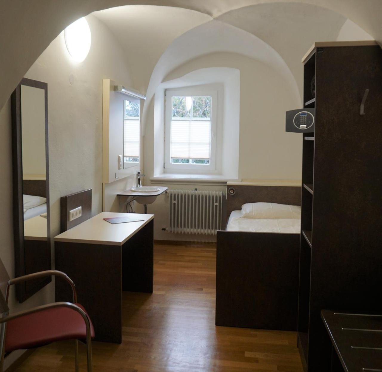 Готель Jugendhaus St. Norbert Rot an der Rot Екстер'єр фото